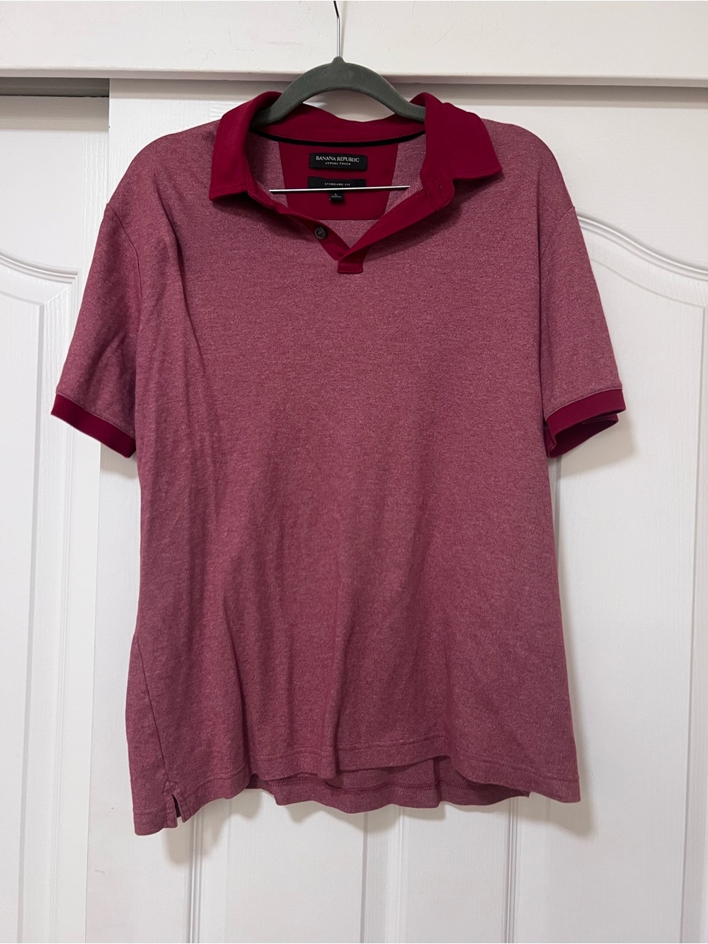 Banana Republic Men's Maroon Polo Shirt - Large